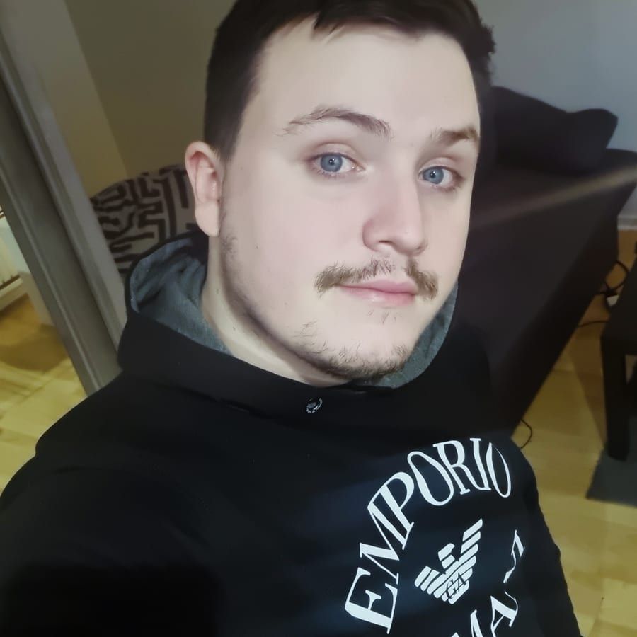 Jean-moise - Sites gay à Corzoneso Profil de Jean-moise, 25 ans, Sites gay à Corzoneso (Tessin)