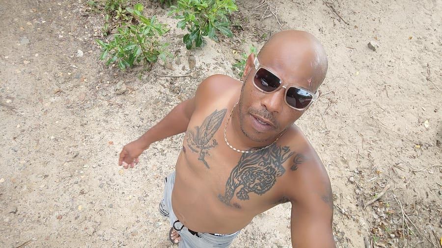 Moctar - Sites gay à Vich Profil de Moctar, 38 ans, Sites gay à Vich (Vaud)