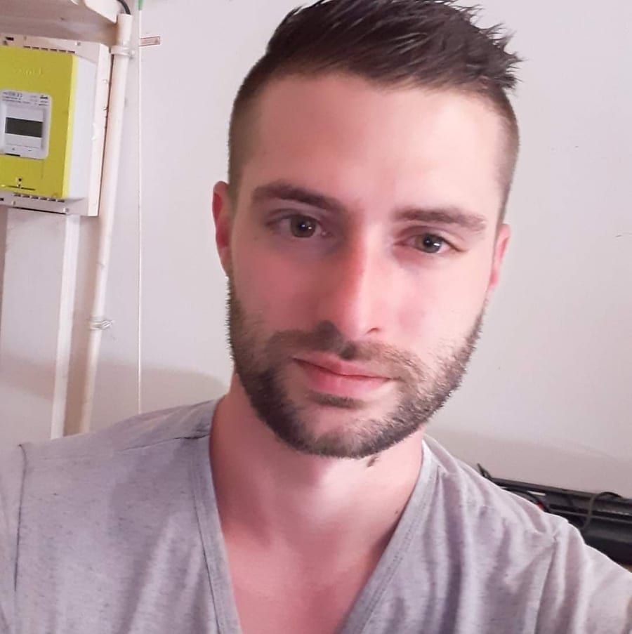 Muhammet - Sites gay à Mühlau Profil de Muhammet, 43 ans, Sites gay à Mühlau (Zoug)