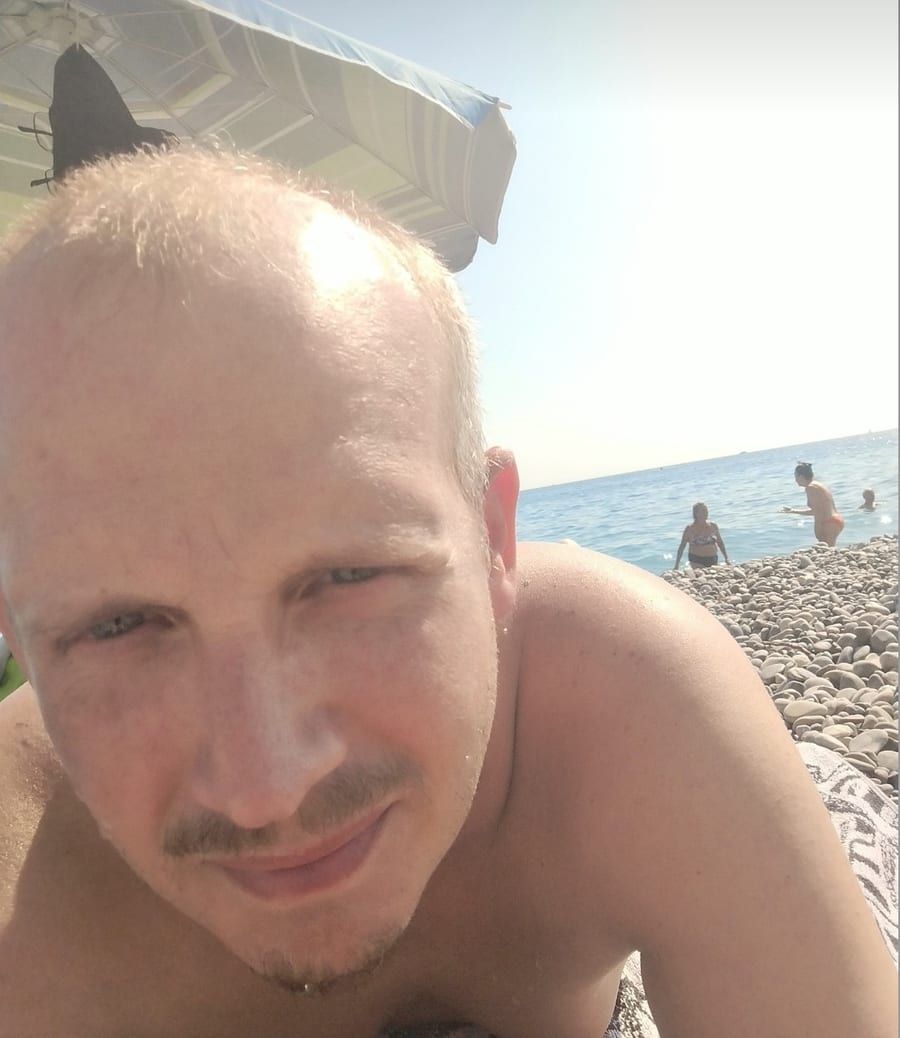 Many - Sites gay à Vandoeuvres Profil de Many, 32 ans, Sites gay à Vandoeuvres (Genève)