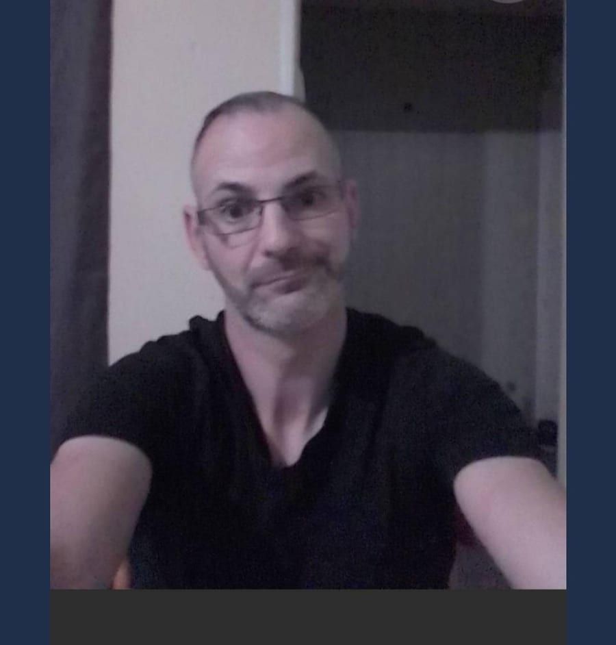 Kenzi - Sites gay à Rorbas Profil de Kenzi, 41 ans, Sites gay à Rorbas (Zurich)