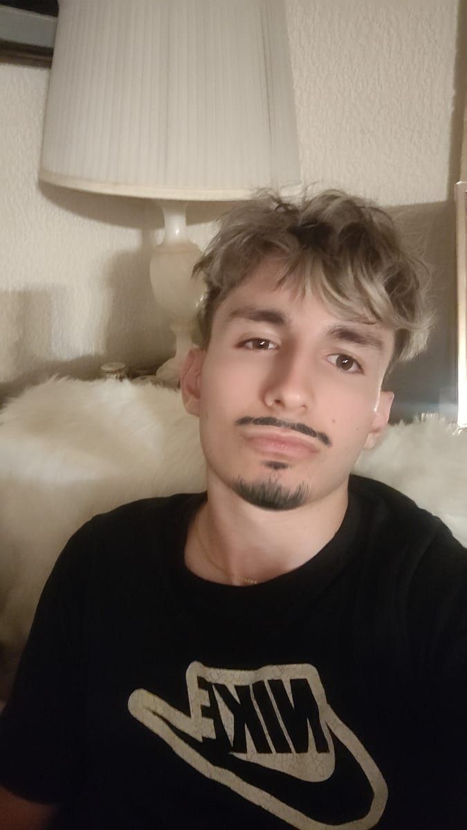 Profil de Georges, 29 ans, Sites gay à Herisau (Appenzell Rhodes-Extérieures)