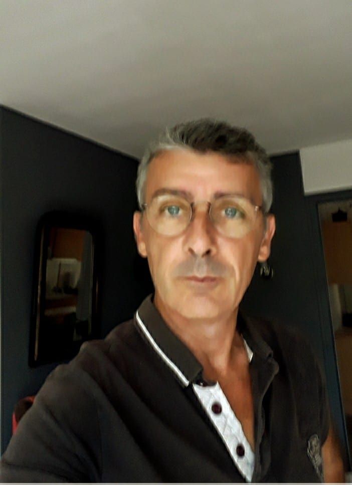 Pierrik - Sites gay à Meinier Profil de Pierrik, 37 ans, Sites gay à Meinier (Genève)