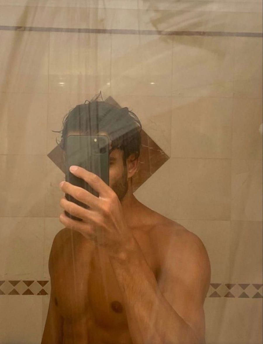 Senthuran - Sites gay à Vignogn Profil de Senthuran, 25 ans, Sites gay à Vignogn (Grisons)
