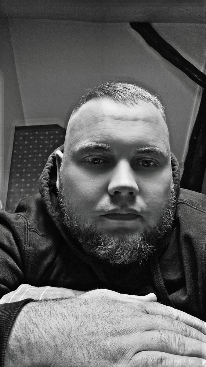 Angello - Sites gay à Axalp Profil de Angello, 41 ans, Sites gay à Axalp (Berne)
