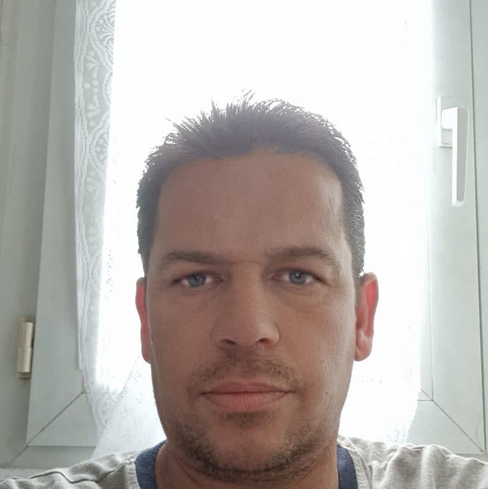 Ouisam - Sites gay à Thörishaus Profil de Ouisam, 23 ans, Sites gay à Thörishaus (Berne)