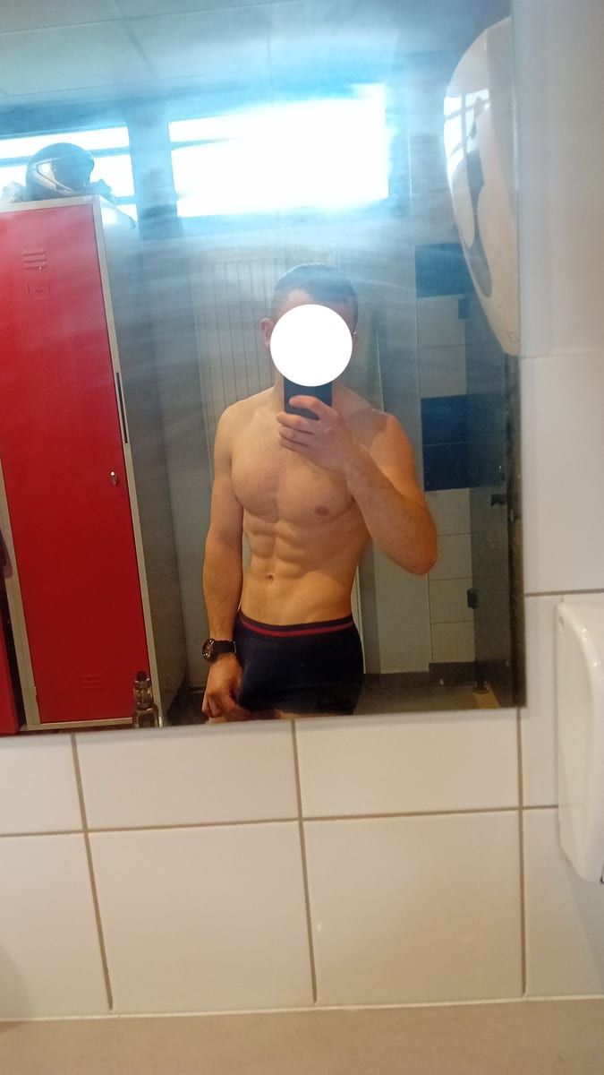 Manil - Sites gay à Fällanden Profil de Manil, 26 ans, Sites gay à Fällanden (Zurich)