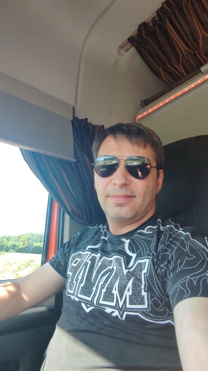 Profil de Nayl, 42 ans, Sites gay à Sattel (Schwytz)