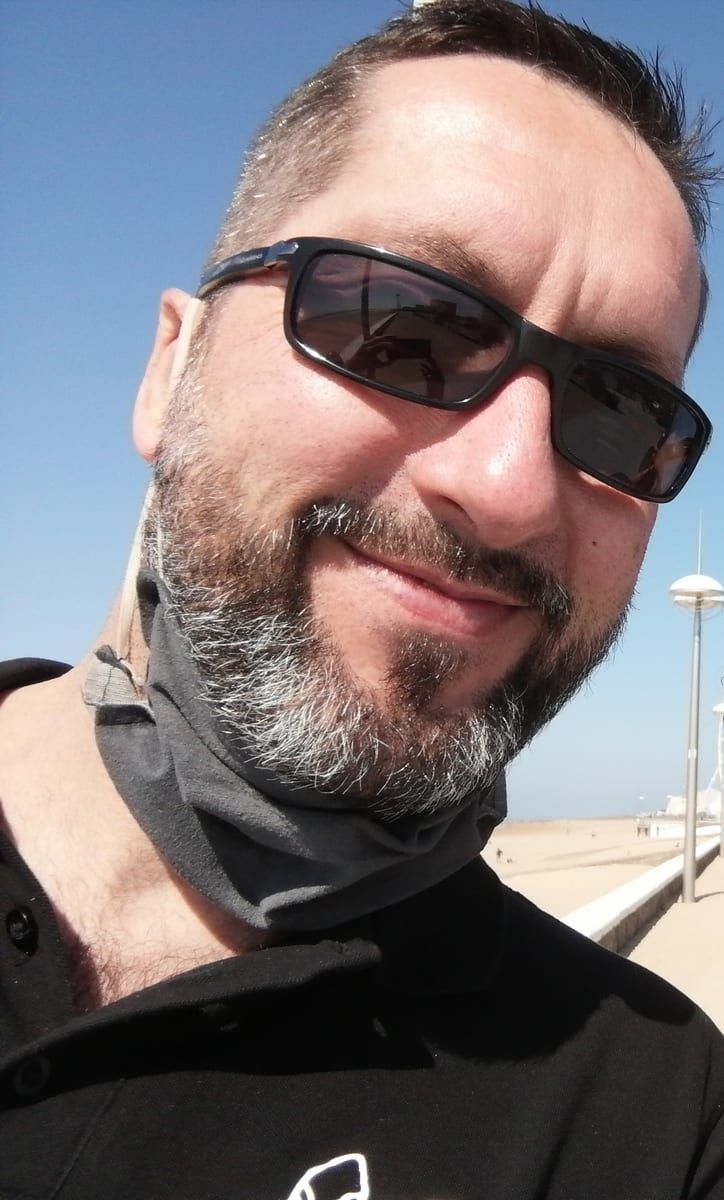 Kennedy - Sites gay à Grimisuat Profil de Kennedy, 38 ans, Sites gay à Grimisuat (Valais)