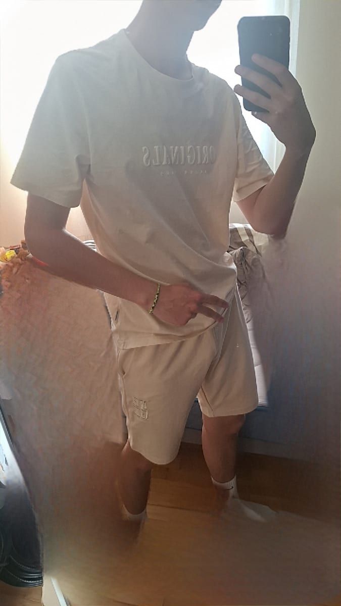 Liberto - Sites gay à Grafenried Profil de Liberto, 26 ans, Sites gay à Grafenried (Berne)