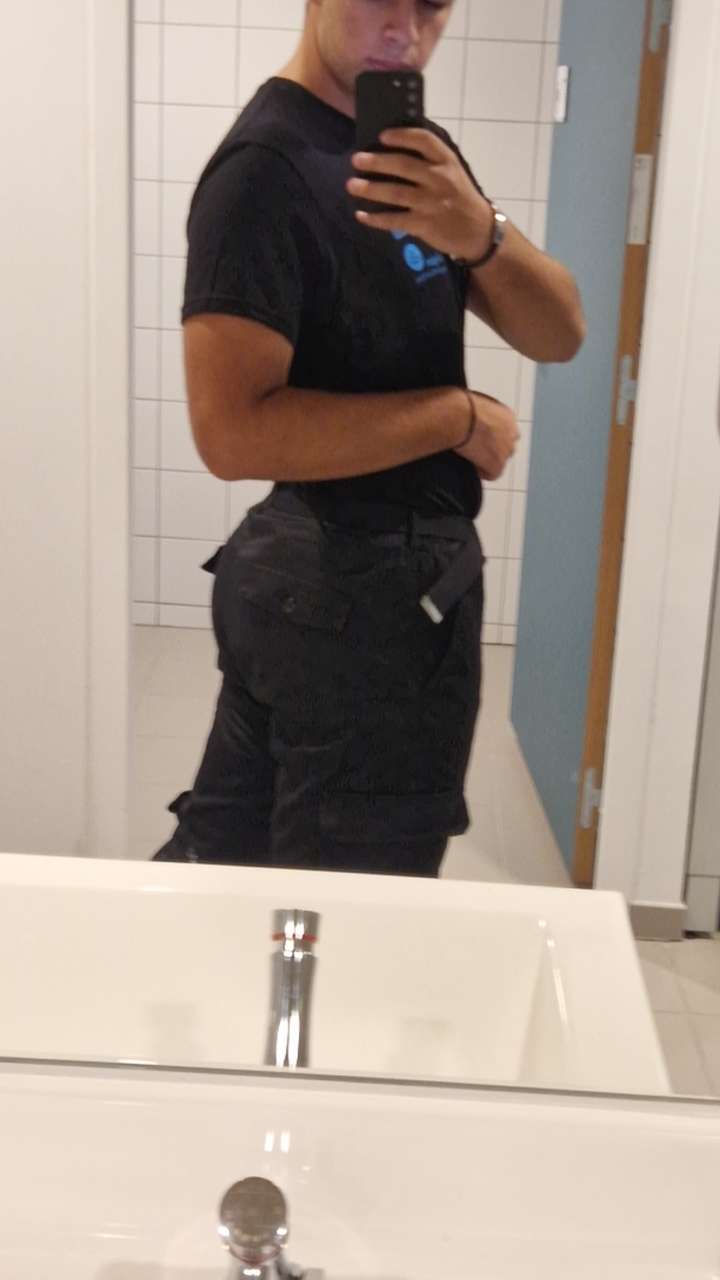 Crepin - Sites gay à Stugl/Stuls Profil de Crepin, 29 ans, Sites gay à Stugl/Stuls (Grisons)