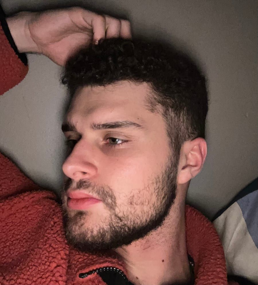 Sulaiman - Sites gay à Vaglio Profil de Sulaiman, 23 ans, Sites gay à Vaglio (Tessin)