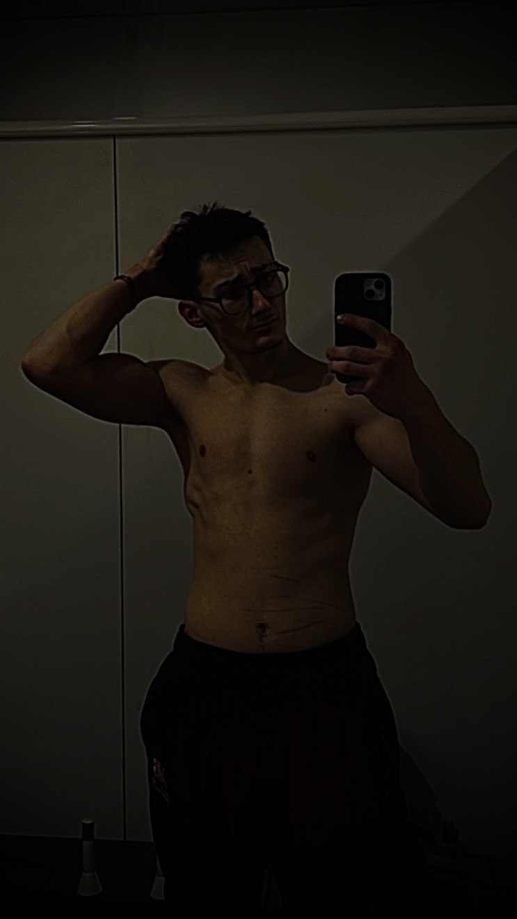 Elwyn - Sites gay à Kandergrund Profil de Elwyn, 25 ans, Sites gay à Kandergrund (Berne)
