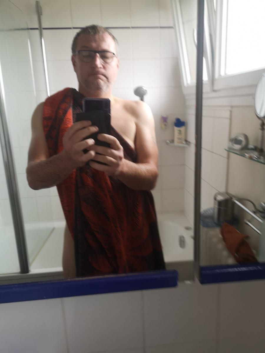 Rachad - Sites gay à Sachseln Profil de Rachad, 38 ans, Sites gay à Sachseln (Obwald)