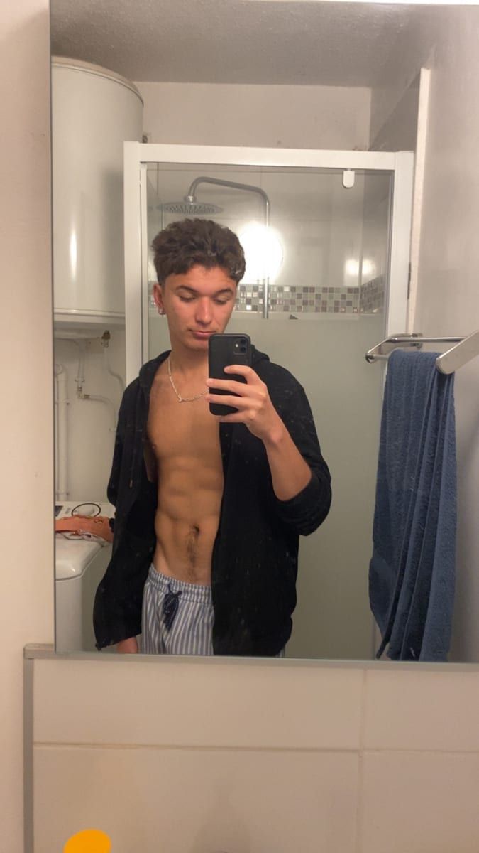 Profil de Madassa, 31 ans, Sites gay à Trachslau (Schwytz)