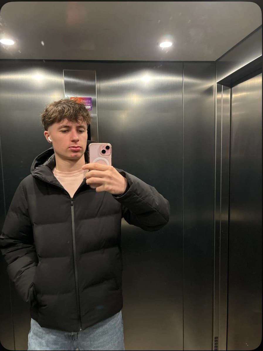 Wacil - Sites gay à Presinge Profil de Wacil, 26 ans, Sites gay à Presinge (Genève)