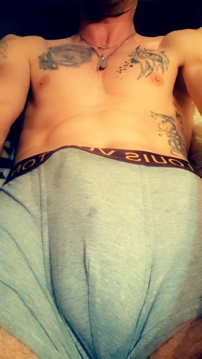 Manfred - Sites gay à Vasön Profil de Manfred, 44 ans, Sites gay à Vasön (Saint-Gall)