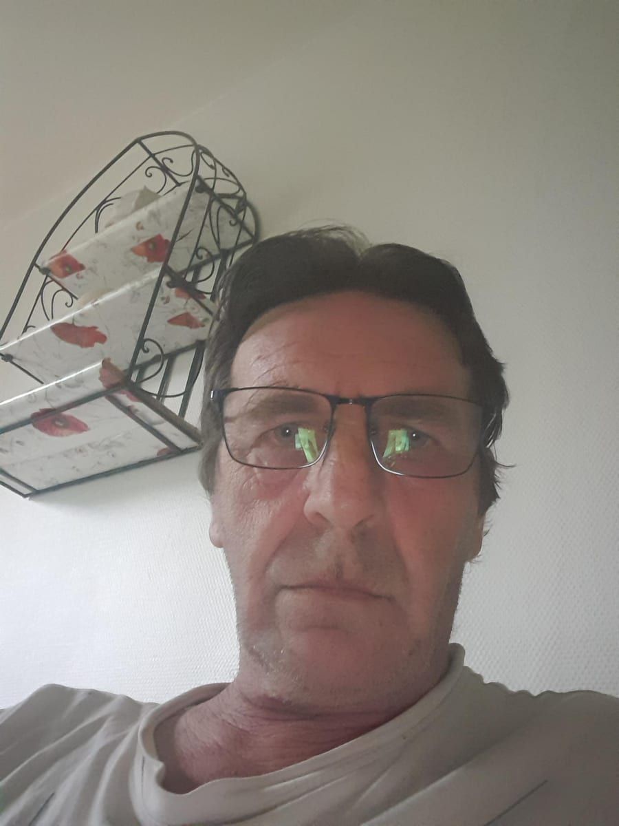 Profil de Charles, 33 ans, Sites gay à Bärau (Berne)