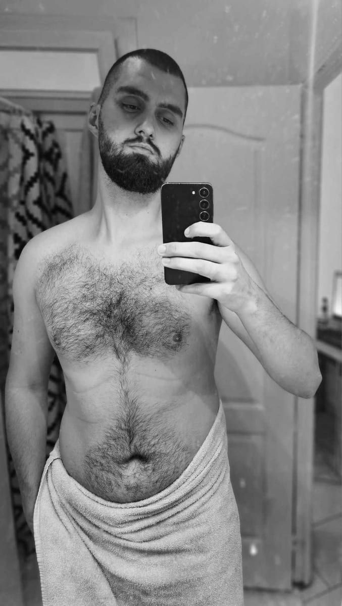 Akin - Sites gay à Chandon Profil de Akin, 26 ans, Sites gay à Chandon (Fribourg)