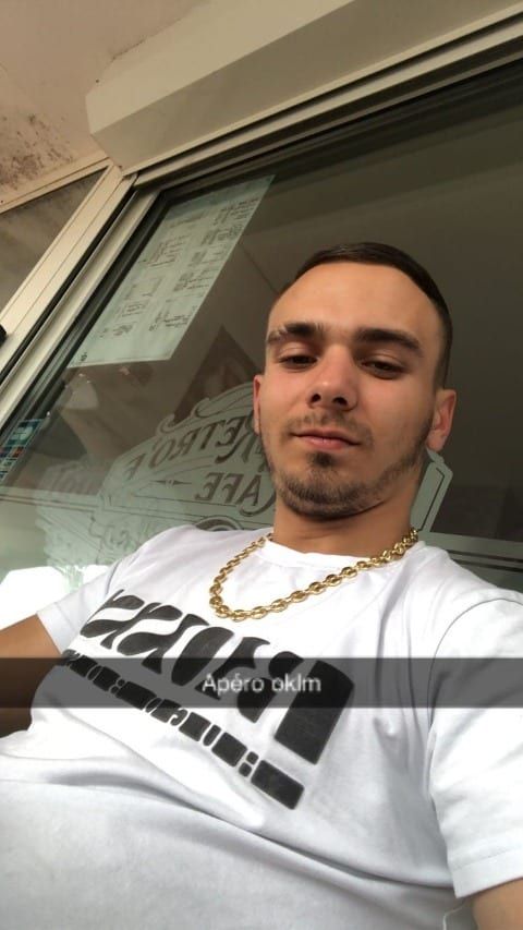 Jawed - Sites gay à Grünen Profil de Jawed, 22 ans, Sites gay à Grünen (Berne)