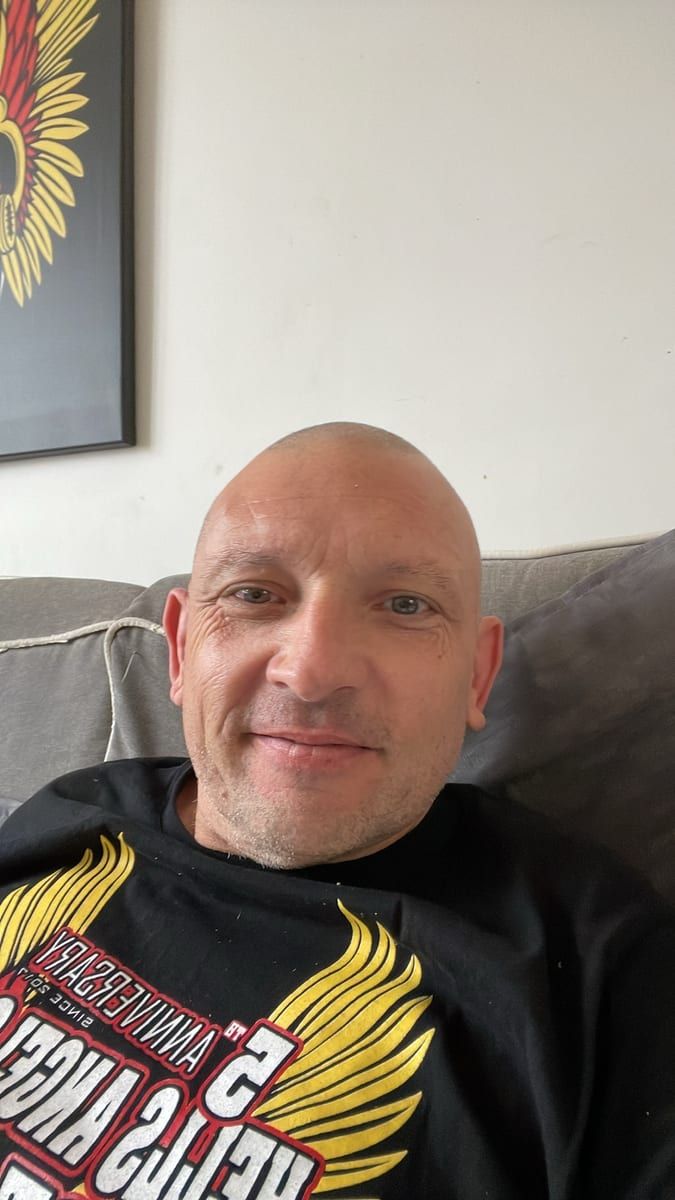 Krysten - Sites gay à Ibach Profil de Krysten, 40 ans, Sites gay à Ibach (Schwytz)