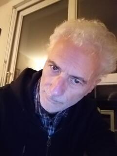 Yerim - Sites gay à Gossens Profil de Yerim, 27 ans, Sites gay à Gossens (Vaud)