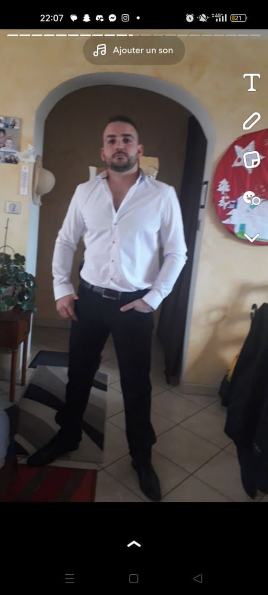 Agustinho - Sites gay à Besenbüren Profil de Agustinho, 37 ans, Sites gay à Besenbüren (Argovie)