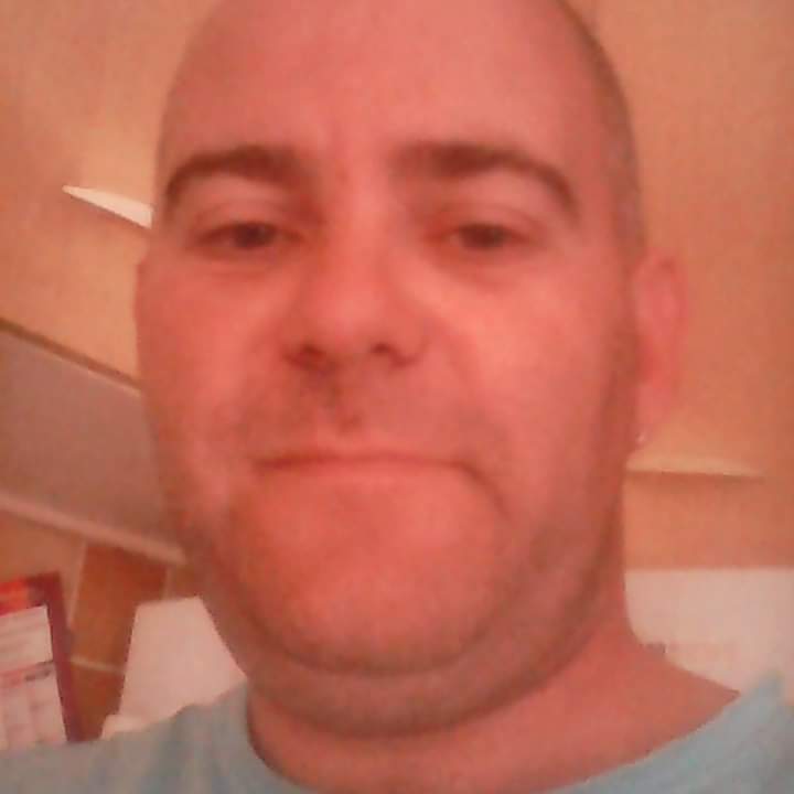 Levin - Sites gay à Champfèr Profil de Levin, 22 ans, Sites gay à Champfèr (Grisons)