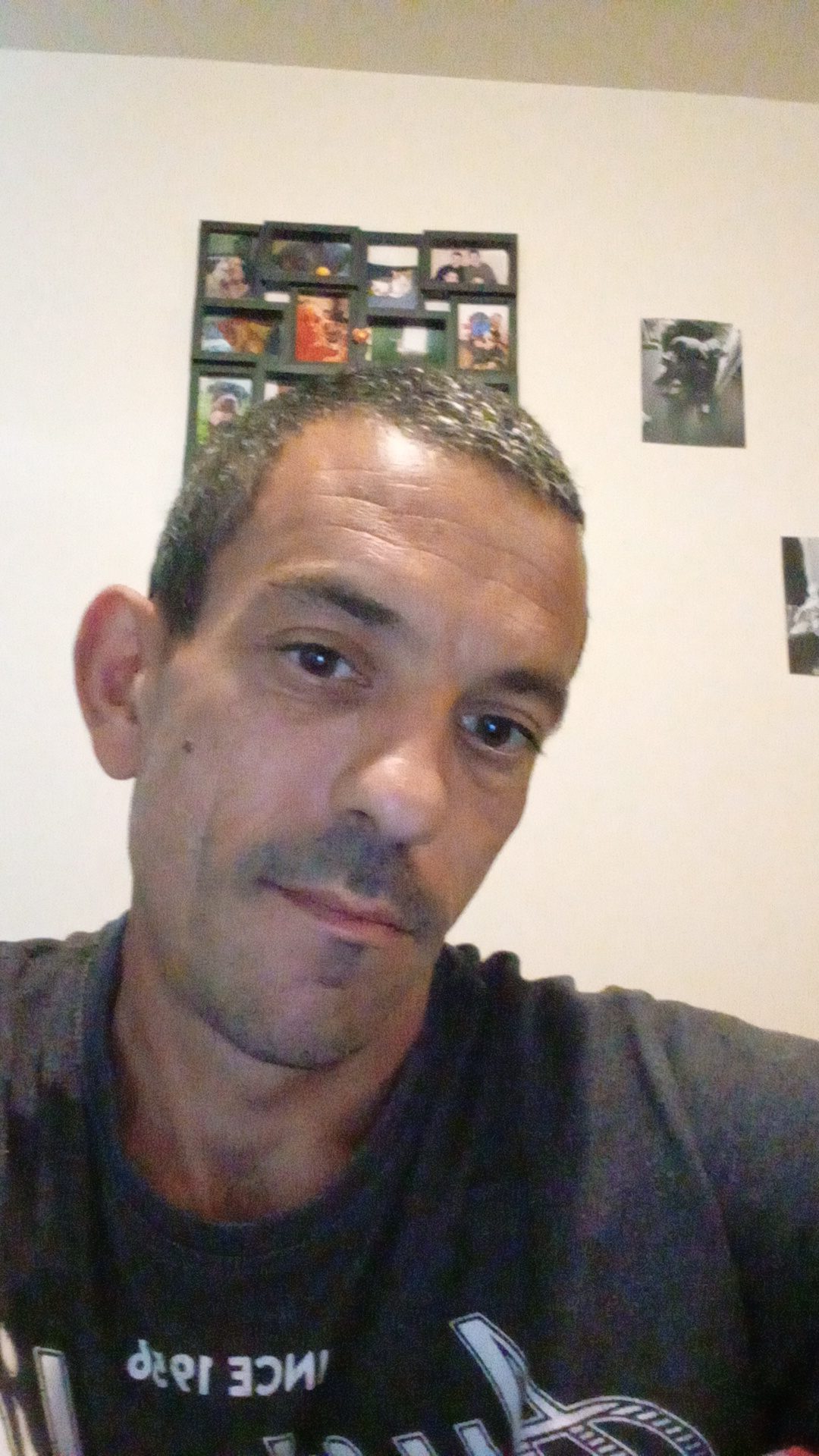 Yasir - Sites gay à Stels Profil de Yasir, 35 ans, Sites gay à Stels (Grisons)