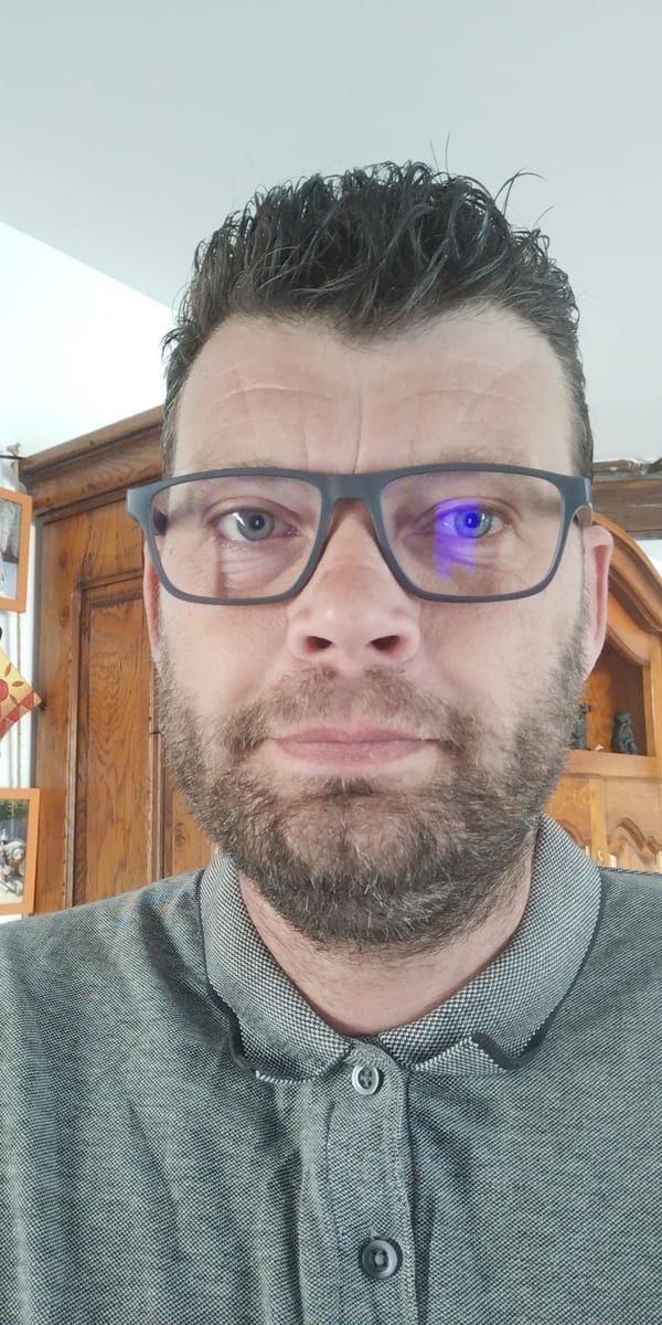 Wilhelm - Sites gay à Buochs Profil de Wilhelm, 25 ans, Sites gay à Buochs (Nidwald)