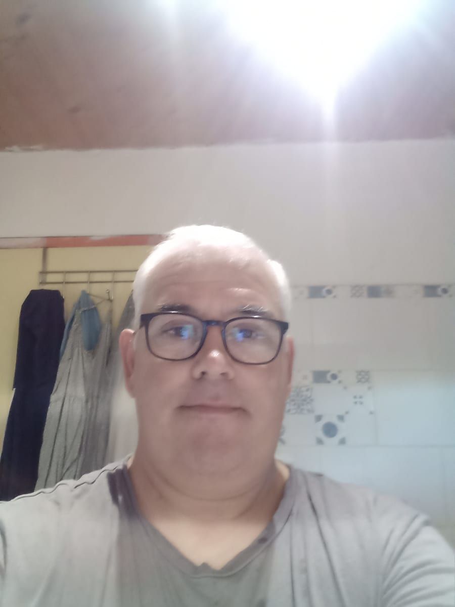 Profil de Efisio, 42 ans, Sites gay à Paudex (Vaud)