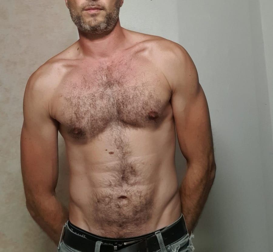 Lokmane - Sites gay à Schönenwerd Profil de Lokmane, 38 ans, Sites gay à Schönenwerd (Soleure)