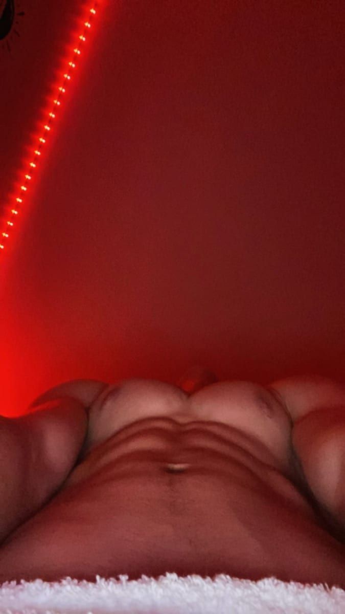 Greg - Sites gay à Cortébert Profil de Greg, 24 ans, Sites gay à Cortébert (Berne)