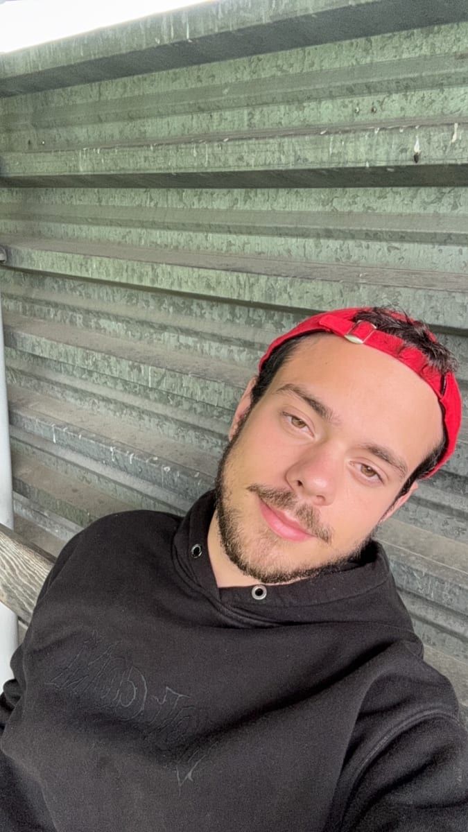 Mervan - Sites gay à Aven Profil de Mervan, 30 ans, Sites gay à Aven (Valais)
