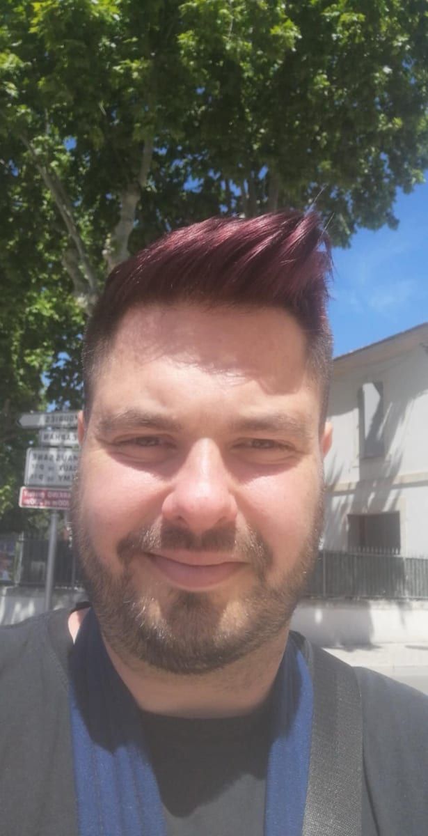 Abdelouahad - Sites gay à Denges Profil de Abdelouahad, 41 ans, Sites gay à Denges (Vaud)