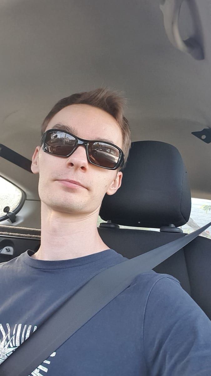 Emiland - Sites gay à Urnerboden Profil de Emiland, 35 ans, Sites gay à Urnerboden (Uri)