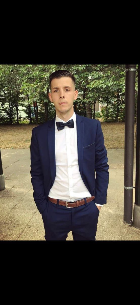 Madih - Sites gay à Tannay Profil de Madih, 37 ans, Sites gay à Tannay (Vaud)