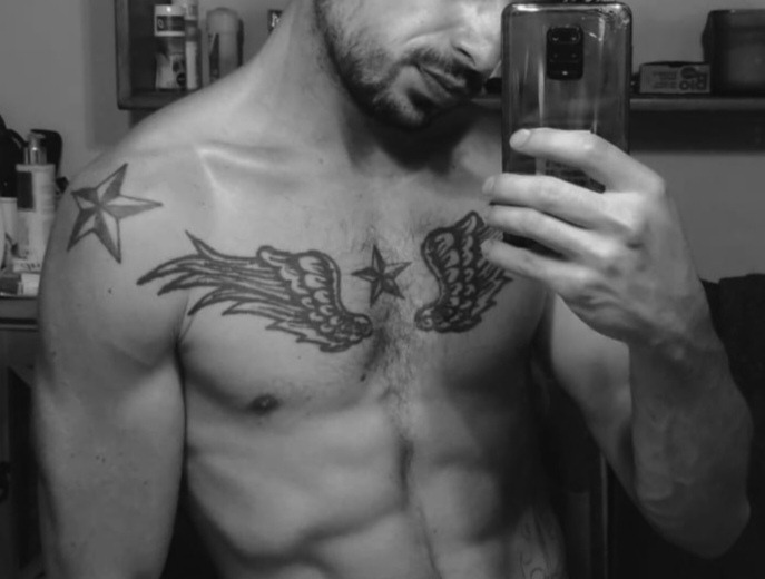 Fallou - Sites gay à Luven Profil de Fallou, 36 ans, Sites gay à Luven (Grisons)