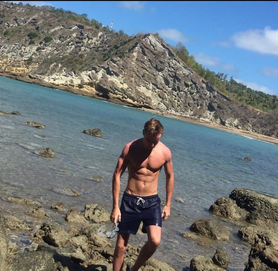 Kou - Sites gay à Wangen b. Olten Profil de Kou, 22 ans, Sites gay à Wangen b. Olten (Soleure)