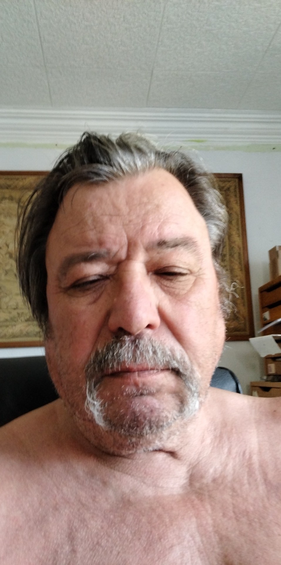 Koffi - Sites gay à Vaugondry Profil de Koffi, 35 ans, Sites gay à Vaugondry (Vaud)