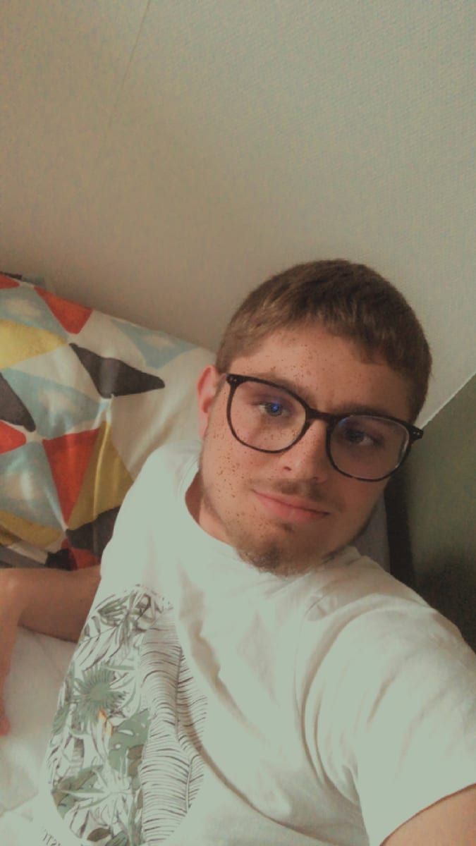 Ion - Sites gay à Untervaz Profil de Ion, 23 ans, Sites gay à Untervaz (Grisons)
