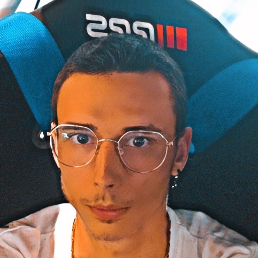 Alaedine - Sites gay à Zillis Profil de Alaedine, 36 ans, Sites gay à Zillis (Grisons)