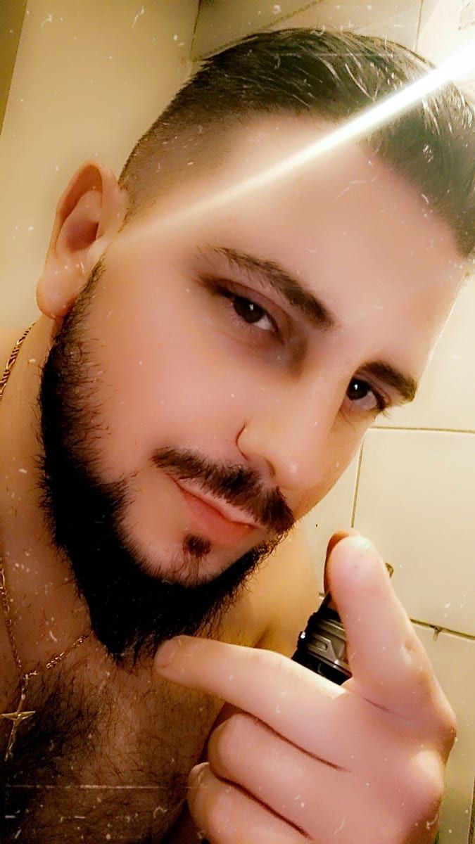 Leart - Sites gay à Ftan Profil de Leart, 36 ans, Sites gay à Ftan (Grisons)